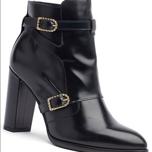 gigi hadid boots tommy hilfiger